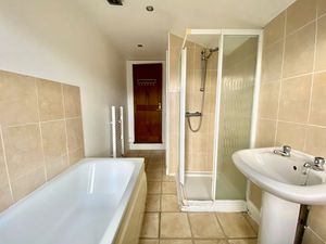 Bathroom/WC- click for photo gallery